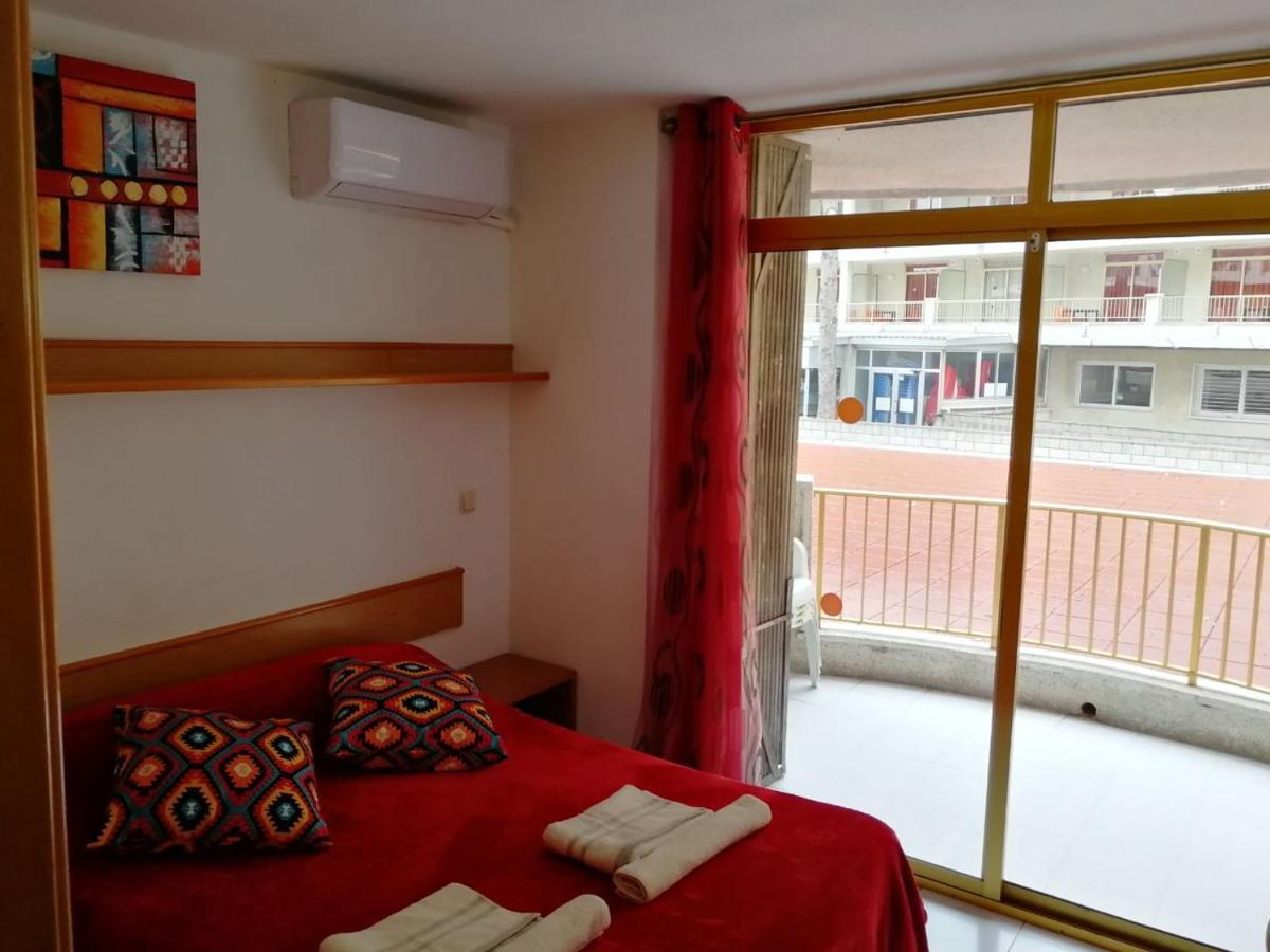 Studio In Aparthotel "Internacional" Salou Kültér fotó